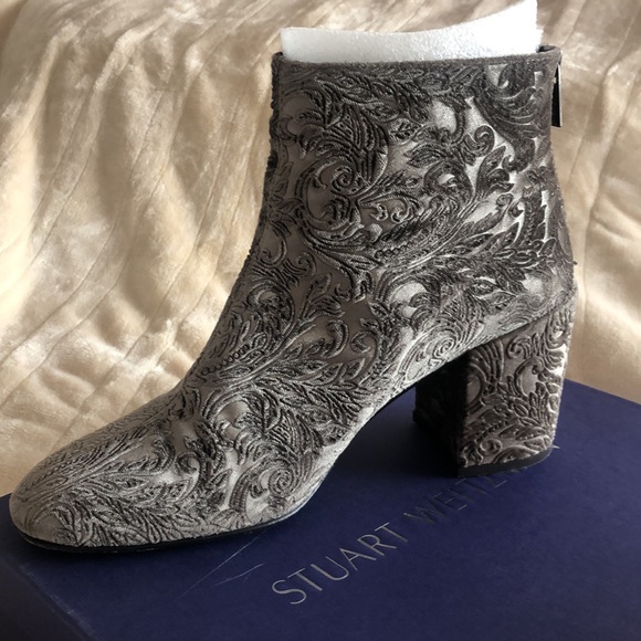 Stuart Weitzman Bacardi Greige Romantic Velvet - Picture 3 of 11
